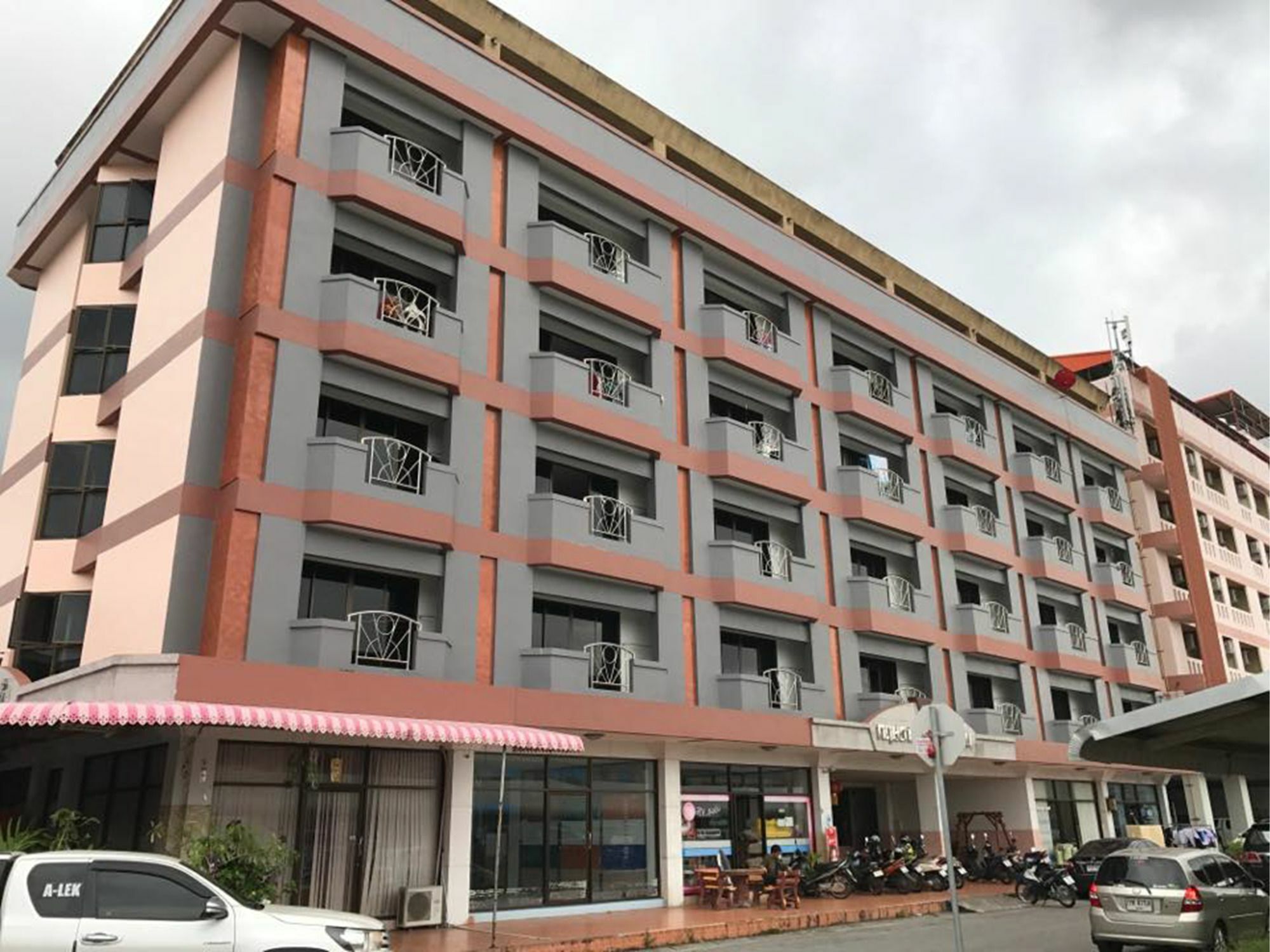 Apartament Kritsadanakorn Mansion Hat Yai Zewnętrze zdjęcie